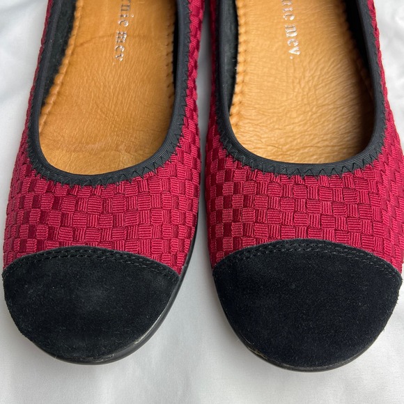 bernie Mev. Slip On Shoes, Size 8 to 8.5 - Picture 2 of 12
